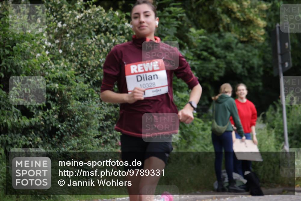 14.06.2026 - REWE Women's Run Jannik Wohlers http://msf.ph/oto/9789331 14.06.2026 09:41:24 Laufen 10328 meine-sportfotos.de