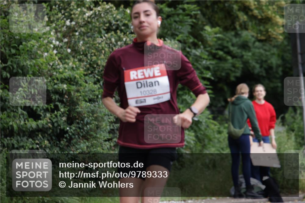 14.06.2026 - REWE Women's Run Jannik Wohlers http://msf.ph/oto/9789333 14.06.2026 09:41:24 Laufen 10328 meine-sportfotos.de