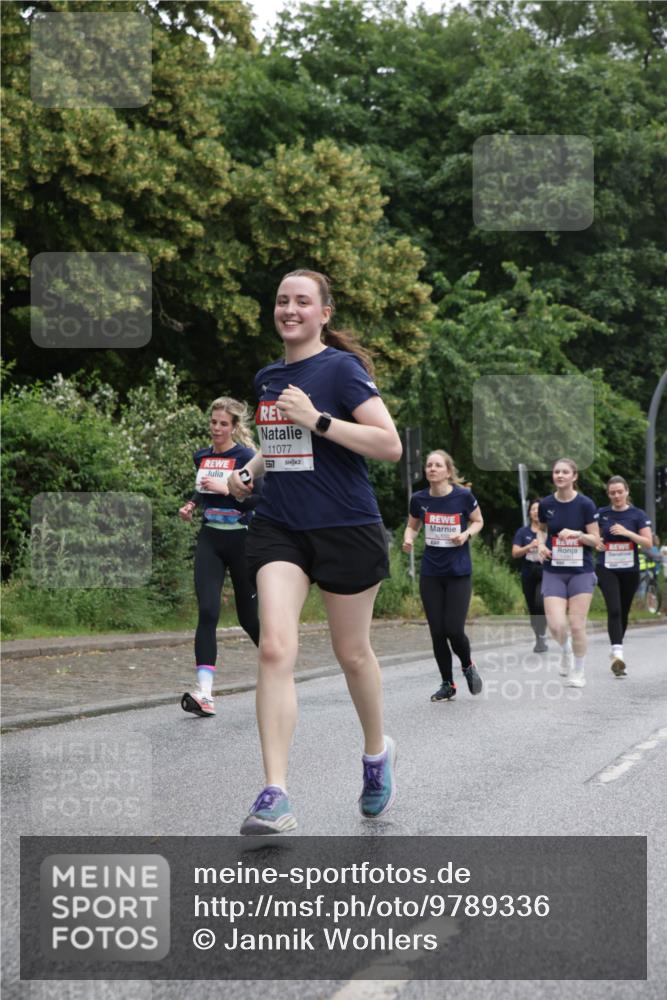 14.06.2026 - REWE Women's Run Jannik Wohlers http://msf.ph/oto/9789336 14.06.2026 10:02:25 Laufen 11077, 57 meine-sportfotos.de