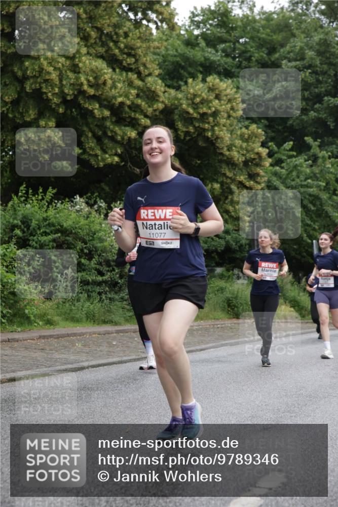 14.06.2026 - REWE Women's Run Jannik Wohlers http://msf.ph/oto/9789346 14.06.2026 10:02:25 Laufen 11077, 657 meine-sportfotos.de
