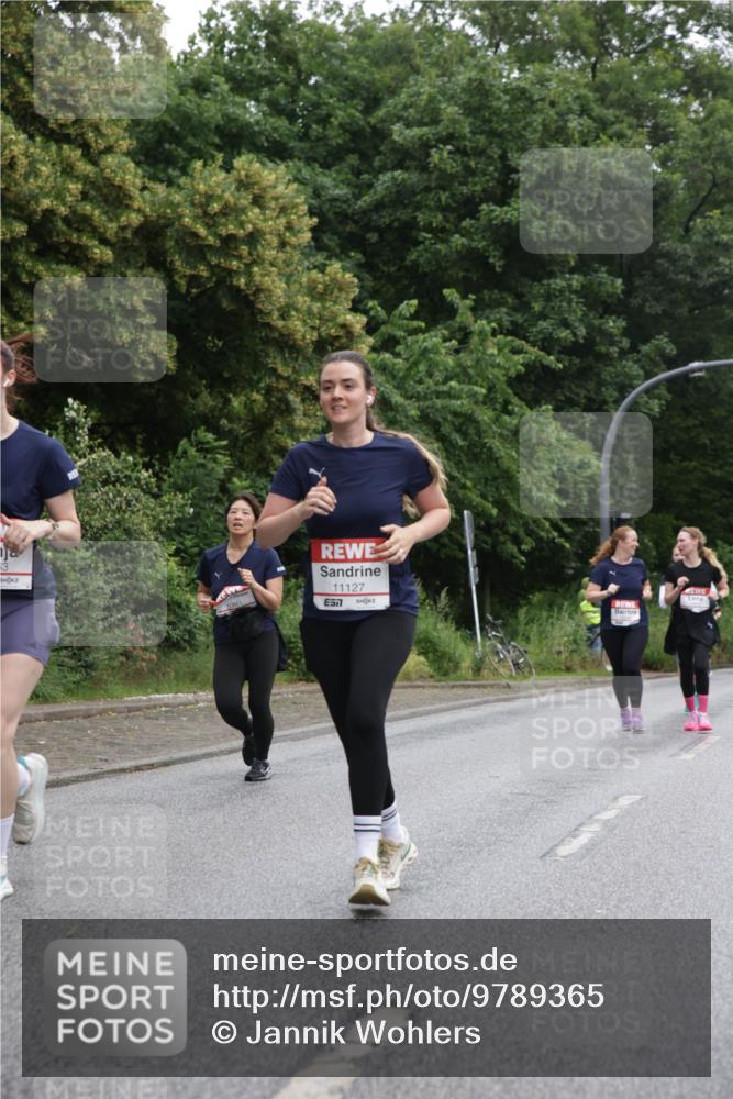 14.06.2026 - REWE Women's Run Jannik Wohlers http://msf.ph/oto/9789365 14.06.2026 10:02:28 Laufen 53, 11127, 57 meine-sportfotos.de