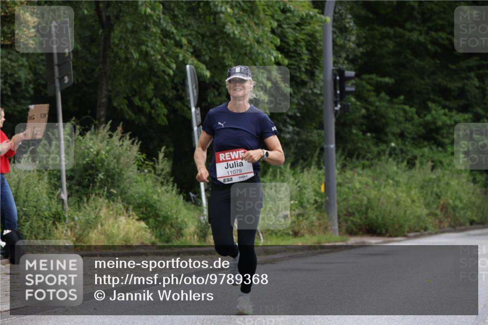 14.06.2026 - REWE Women's Run Jannik Wohlers http://msf.ph/oto/9789368 14.06.2026 09:41:34 Laufen 11079, 7 meine-sportfotos.de