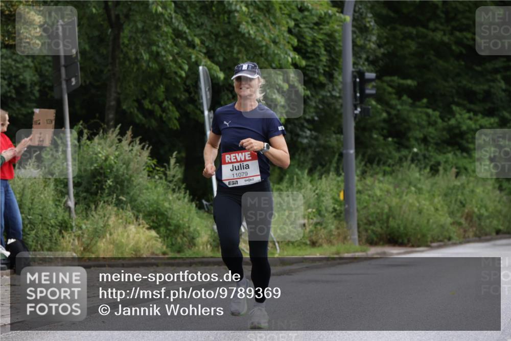 14.06.2026 - REWE Women's Run Jannik Wohlers http://msf.ph/oto/9789369 14.06.2026 09:41:34 Laufen 11079, 7 meine-sportfotos.de