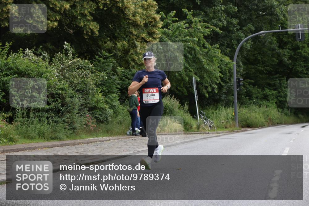 14.06.2026 - REWE Women's Run Jannik Wohlers http://msf.ph/oto/9789374 14.06.2026 09:41:35 Laufen 11079, 7 meine-sportfotos.de