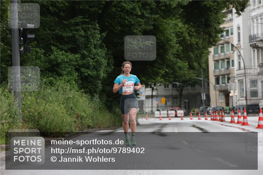 14.06.2026 - REWE Women's Run Jannik Wohlers http://msf.ph/oto/9789402 14.06.2026 09:41:51 Laufen 10072 meine-sportfotos.de