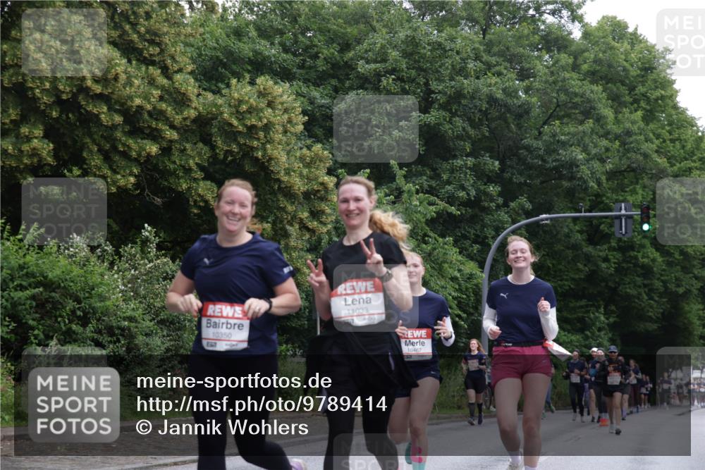 14.06.2026 - REWE Women's Run Jannik Wohlers http://msf.ph/oto/9789414 14.06.2026 10:02:32 Laufen 10350, 11033, 10467 meine-sportfotos.de