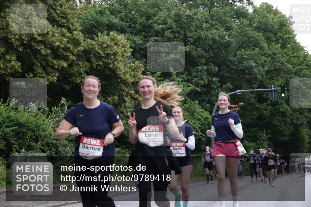 14.06.2026 - REWE Women's Run Jannik Wohlers http://msf.ph/oto/9789418 14.06.2026 10:02:32 Laufen 10350, 577, 11033, 10467 meine-sportfotos.de