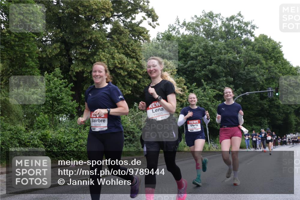 14.06.2026 - REWE Women's Run Jannik Wohlers http://msf.ph/oto/9789444 14.06.2026 10:02:33 Laufen 10350, 6517, 11033, 7, 10467 meine-sportfotos.de