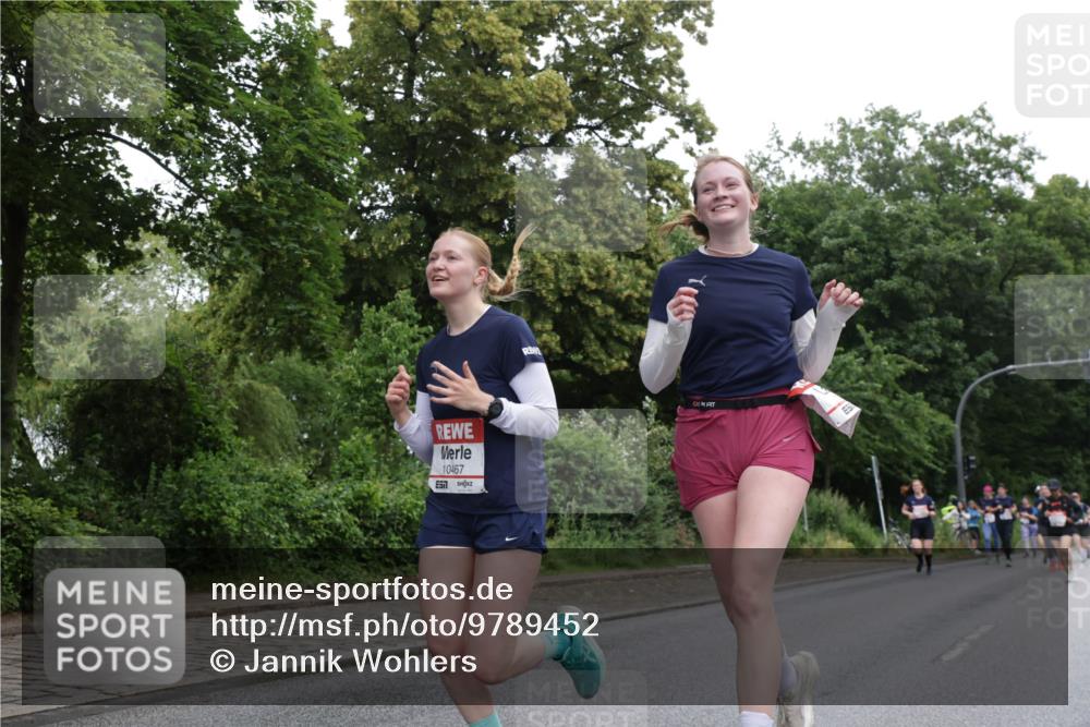 14.06.2026 - REWE Women's Run Jannik Wohlers http://msf.ph/oto/9789452 14.06.2026 10:02:34 Laufen 10467 meine-sportfotos.de