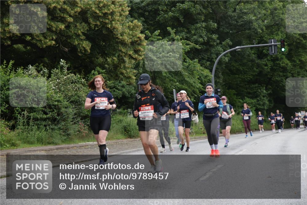 14.06.2026 - REWE Women's Run Jannik Wohlers http://msf.ph/oto/9789457 14.06.2026 10:02:39 Laufen 7, 1145, 11153 meine-sportfotos.de