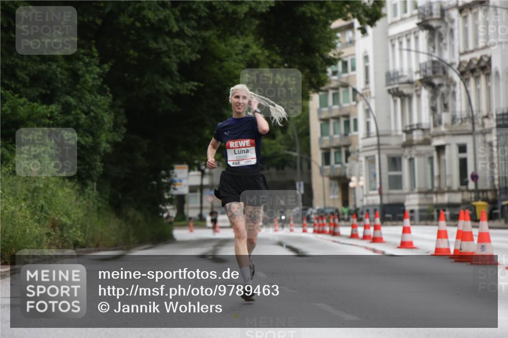 14.06.2026 - REWE Women's Run Jannik Wohlers http://msf.ph/oto/9789463 14.06.2026 09:42:40 Laufen 10020, 57 meine-sportfotos.de