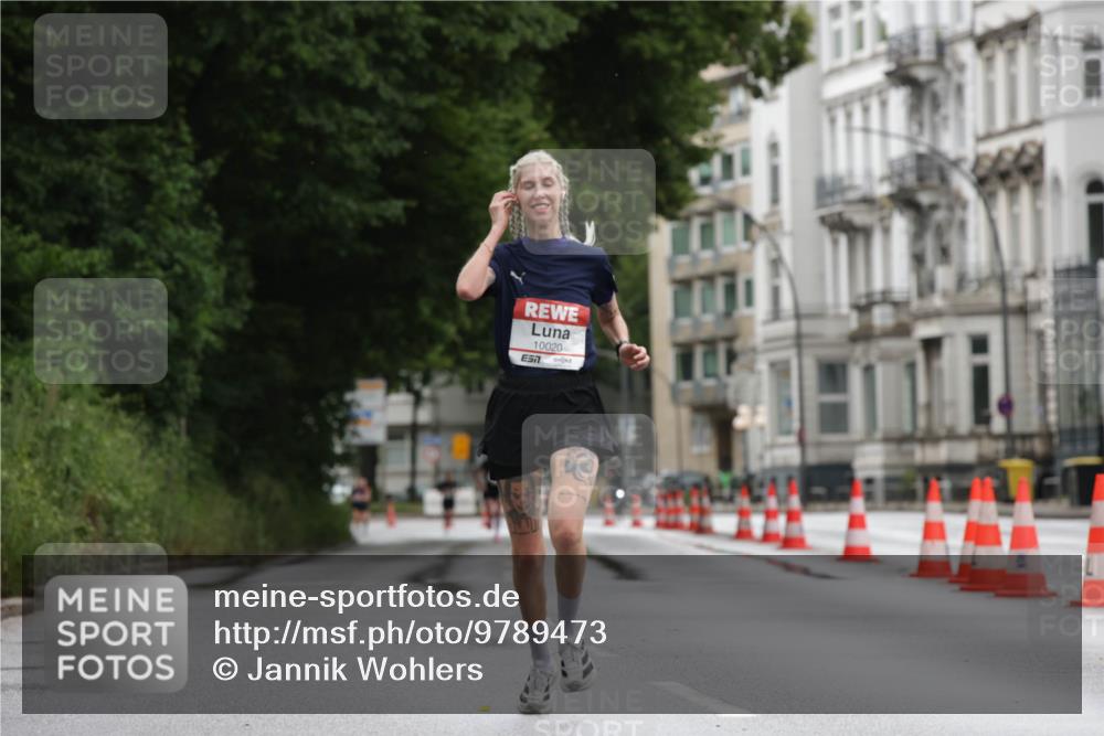 14.06.2026 - REWE Women's Run Jannik Wohlers http://msf.ph/oto/9789473 14.06.2026 09:42:41 Laufen 10020, 7 meine-sportfotos.de