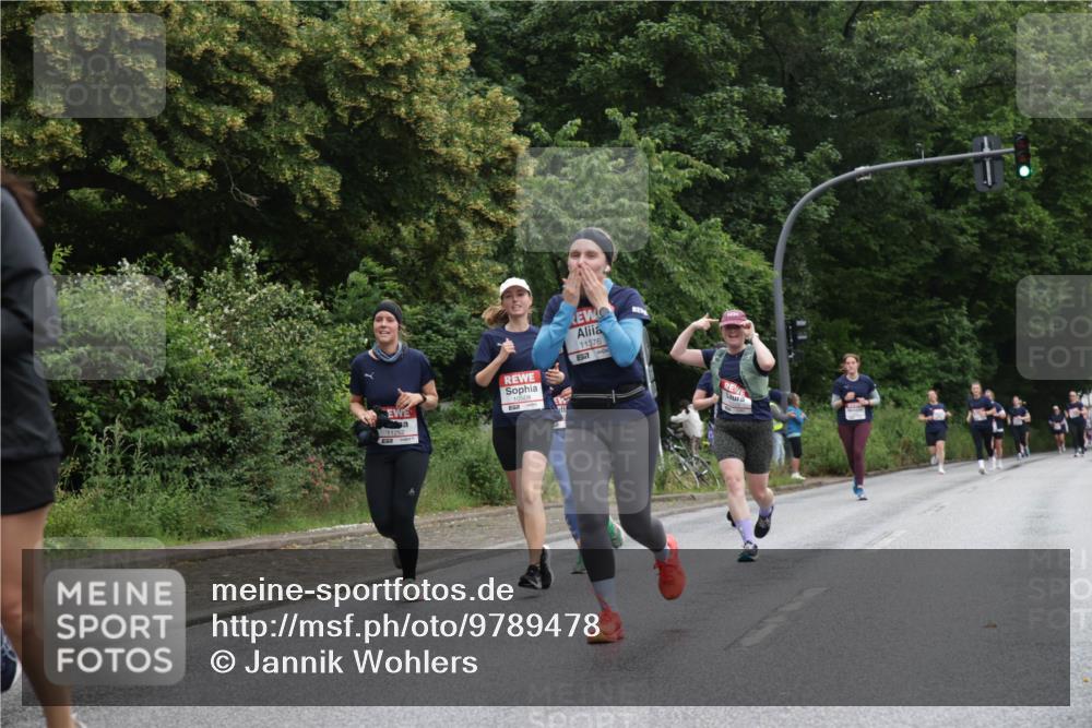 14.06.2026 - REWE Women's Run Jannik Wohlers http://msf.ph/oto/9789478 14.06.2026 10:02:40 Laufen 10508, 11376, 657 meine-sportfotos.de