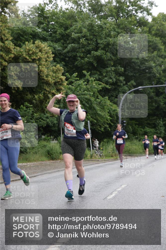 14.06.2026 - REWE Women's Run Jannik Wohlers http://msf.ph/oto/9789494 14.06.2026 10:02:43 Laufen 11393, 10022, 7 meine-sportfotos.de