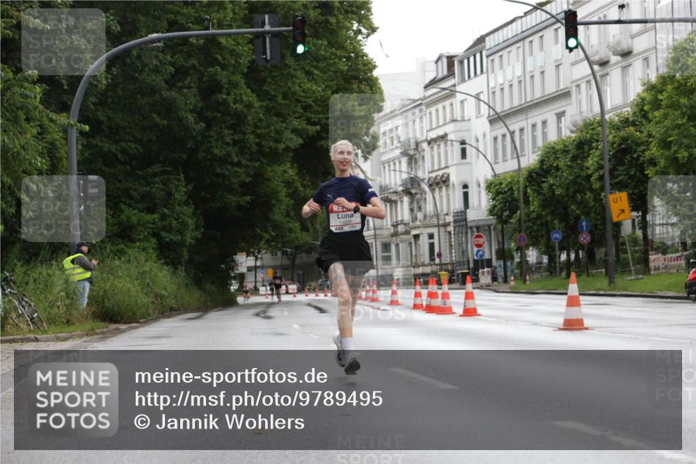 14.06.2026 - REWE Women's Run Jannik Wohlers http://msf.ph/oto/9789495 14.06.2026 09:42:42 Laufen 651, 1 meine-sportfotos.de
