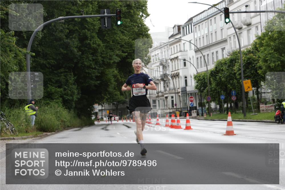 14.06.2026 - REWE Women's Run Jannik Wohlers http://msf.ph/oto/9789496 14.06.2026 09:42:42 Laufen 10020, 1, 7 meine-sportfotos.de