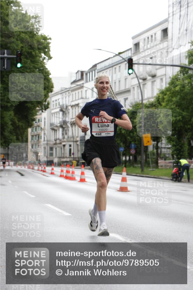 14.06.2026 - REWE Women's Run Jannik Wohlers http://msf.ph/oto/9789505 14.06.2026 09:42:43 Laufen 10020, 7, 01 meine-sportfotos.de