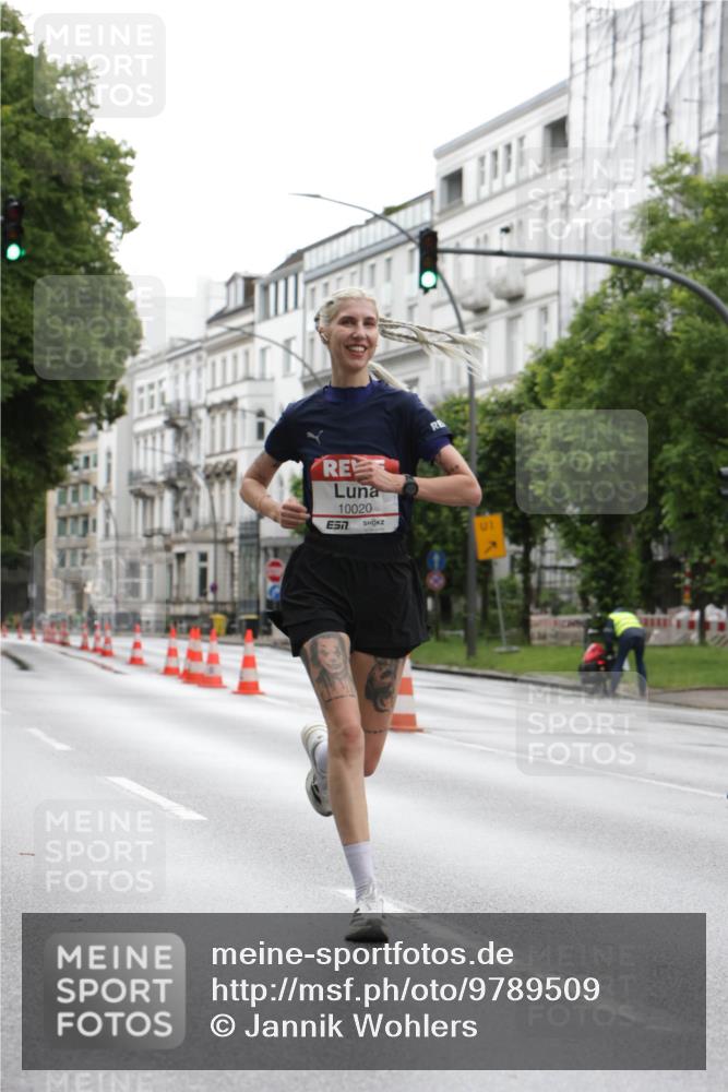 14.06.2026 - REWE Women's Run Jannik Wohlers http://msf.ph/oto/9789509 14.06.2026 09:42:43 Laufen 10020, 7, 01 meine-sportfotos.de