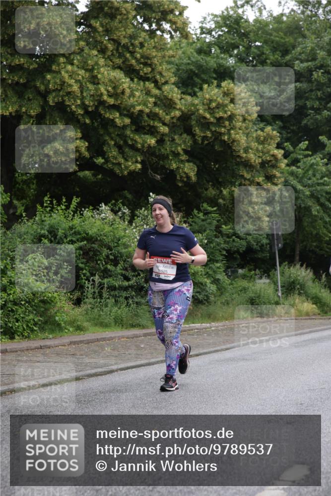14.06.2026 - REWE Women's Run Jannik Wohlers http://msf.ph/oto/9789537 14.06.2026 10:02:45 Laufen 1525 meine-sportfotos.de