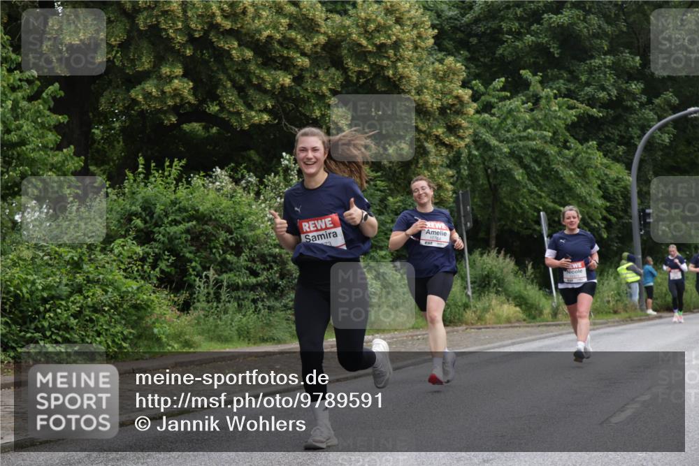 14.06.2026 - REWE Women's Run Jannik Wohlers http://msf.ph/oto/9789591 14.06.2026 10:02:51 Laufen 73, 10764 meine-sportfotos.de
