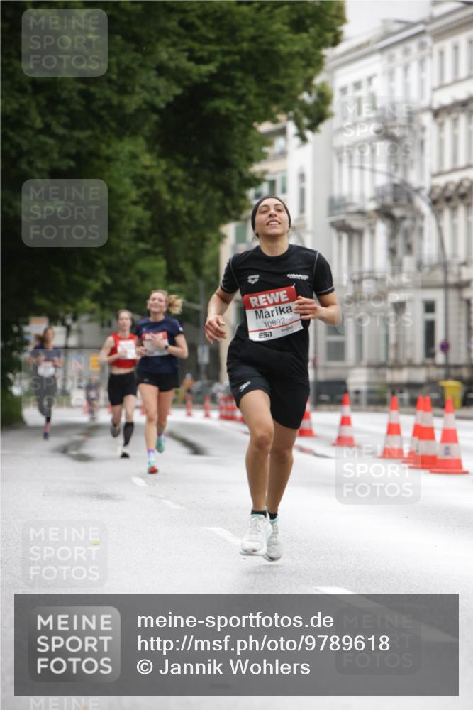 14.06.2026 - REWE Women's Run Jannik Wohlers http://msf.ph/oto/9789618 14.06.2026 09:43:19 Laufen 10892, 7 meine-sportfotos.de