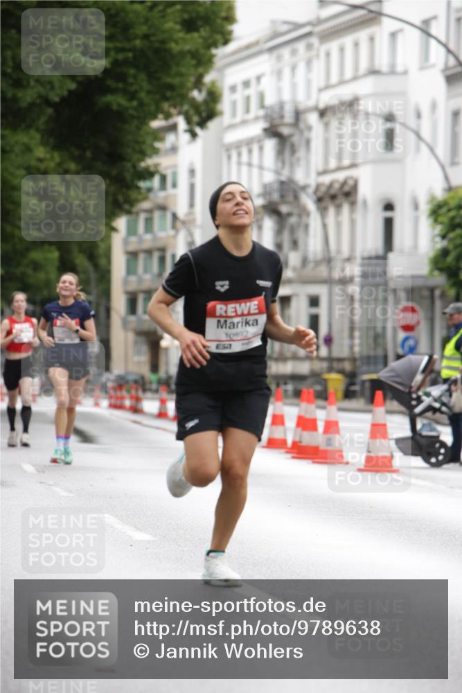 14.06.2026 - REWE Women's Run Jannik Wohlers http://msf.ph/oto/9789638 14.06.2026 09:43:19 Laufen 10892, 657 meine-sportfotos.de