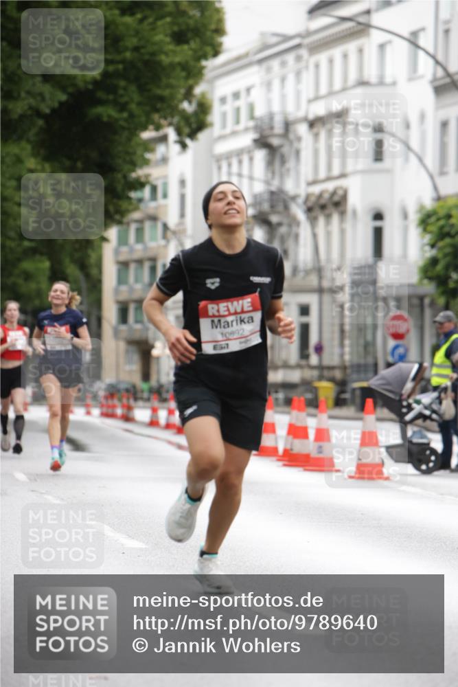 14.06.2026 - REWE Women's Run Jannik Wohlers http://msf.ph/oto/9789640 14.06.2026 09:43:19 Laufen 10892, 657 meine-sportfotos.de