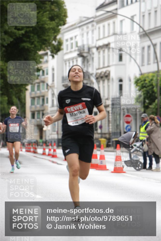 14.06.2026 - REWE Women's Run Jannik Wohlers http://msf.ph/oto/9789651 14.06.2026 09:43:19 Laufen 10892 meine-sportfotos.de
