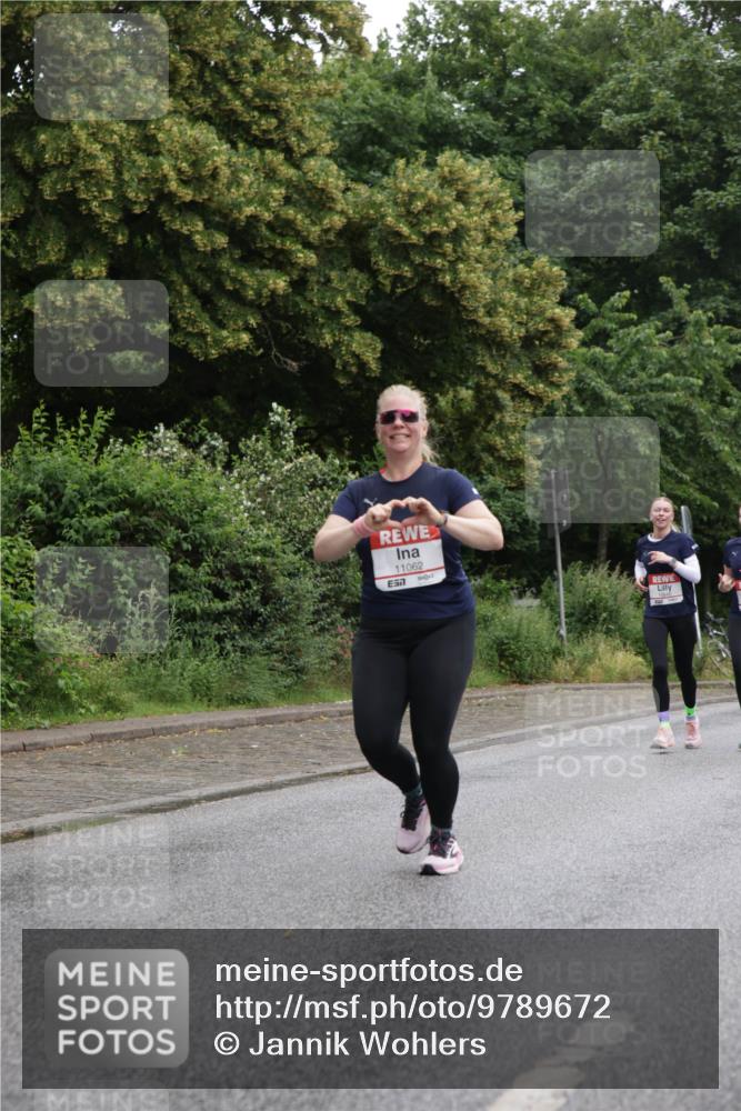 14.06.2026 - REWE Women's Run Jannik Wohlers http://msf.ph/oto/9789672 14.06.2026 10:02:57 Laufen 11062 meine-sportfotos.de
