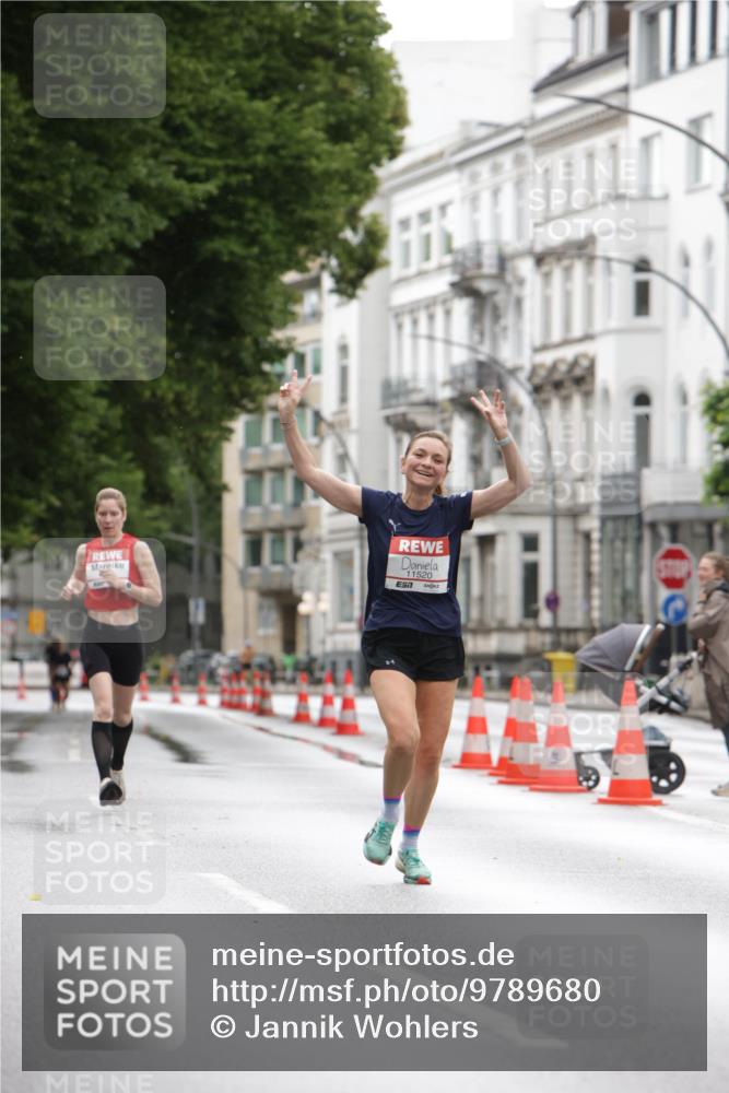 14.06.2026 - REWE Women's Run Jannik Wohlers http://msf.ph/oto/9789680 14.06.2026 09:43:22 Laufen 11520, 7 meine-sportfotos.de
