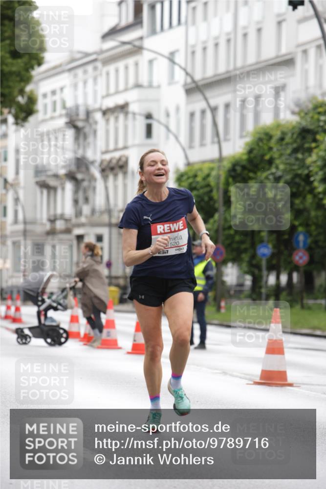 14.06.2026 - REWE Women's Run Jannik Wohlers http://msf.ph/oto/9789716 14.06.2026 09:43:24 Laufen 520 meine-sportfotos.de