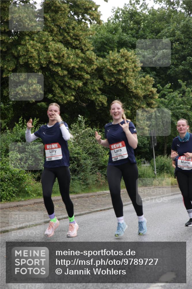 14.06.2026 - REWE Women's Run Jannik Wohlers http://msf.ph/oto/9789727 14.06.2026 10:03:00 Laufen 10846, 57, 10114, 10376 meine-sportfotos.de