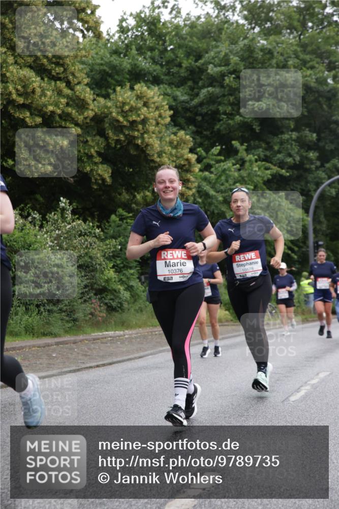 14.06.2026 - REWE Women's Run Jannik Wohlers http://msf.ph/oto/9789735 14.06.2026 10:03:01 Laufen 10376, 7, 10578, 6517 meine-sportfotos.de