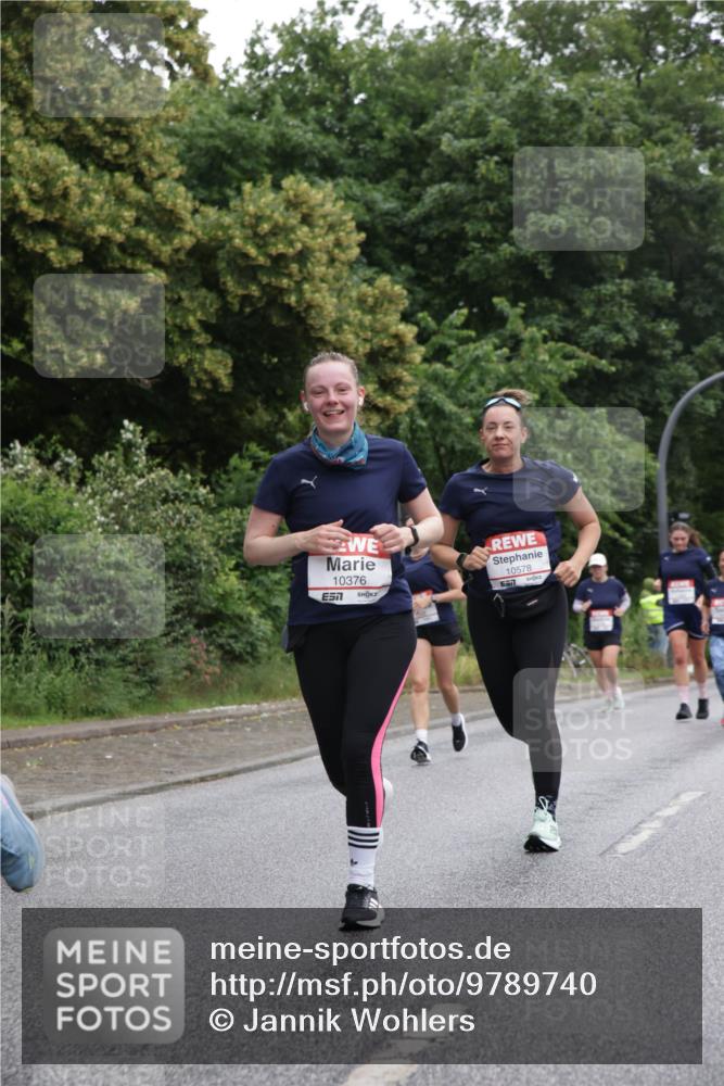 14.06.2026 - REWE Women's Run Jannik Wohlers http://msf.ph/oto/9789740 14.06.2026 10:03:01 Laufen 10376, 57, 10578, 657 meine-sportfotos.de