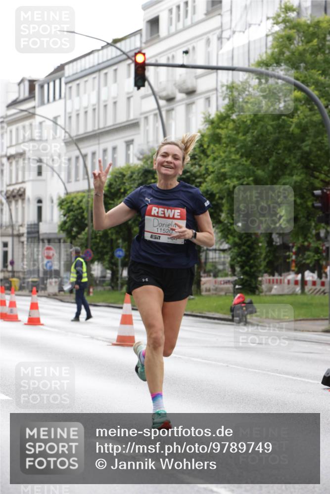 14.06.2026 - REWE Women's Run Jannik Wohlers http://msf.ph/oto/9789749 14.06.2026 09:43:25 Laufen 11520, 8577, 14 meine-sportfotos.de