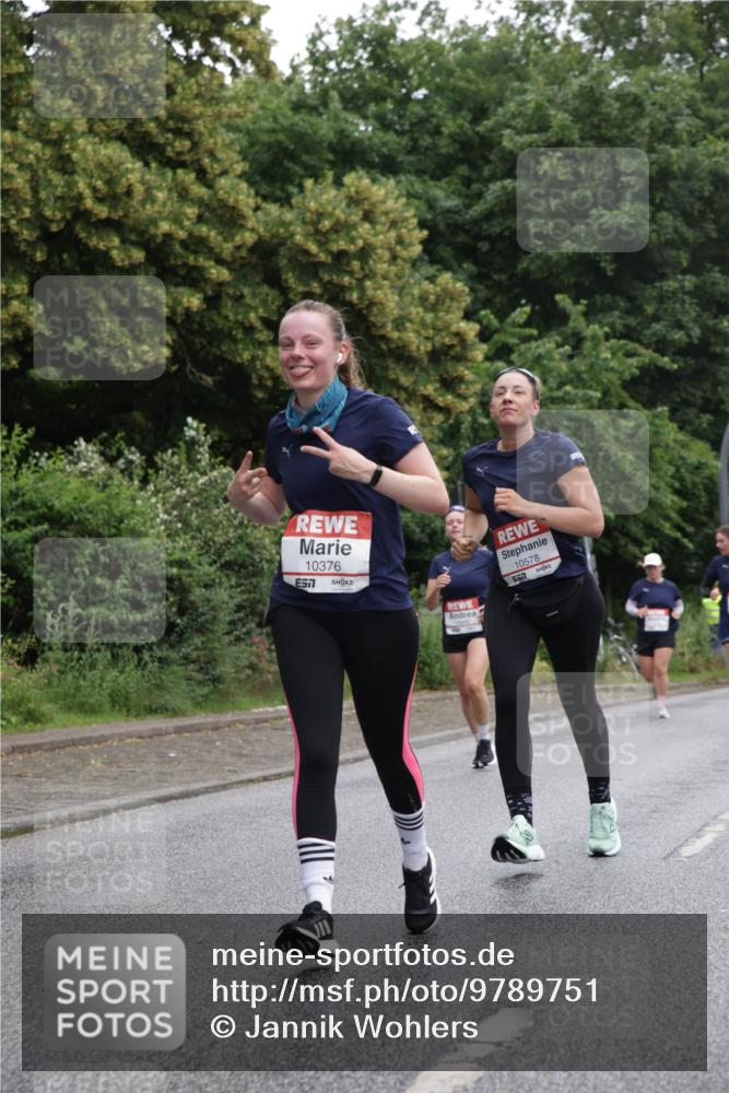 14.06.2026 - REWE Women's Run Jannik Wohlers http://msf.ph/oto/9789751 14.06.2026 10:03:01 Laufen 10376, 7, 10578 meine-sportfotos.de