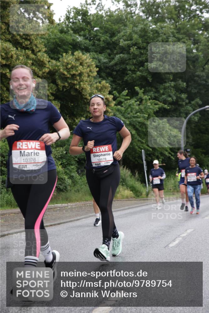 14.06.2026 - REWE Women's Run Jannik Wohlers http://msf.ph/oto/9789754 14.06.2026 10:03:02 Laufen 10376, 57, 10578, 7 meine-sportfotos.de