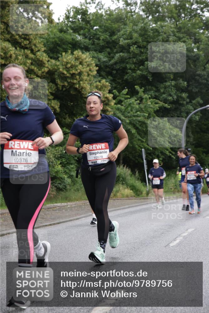 14.06.2026 - REWE Women's Run Jannik Wohlers http://msf.ph/oto/9789756 14.06.2026 10:03:02 Laufen 10376, 7, 10578, 657 meine-sportfotos.de