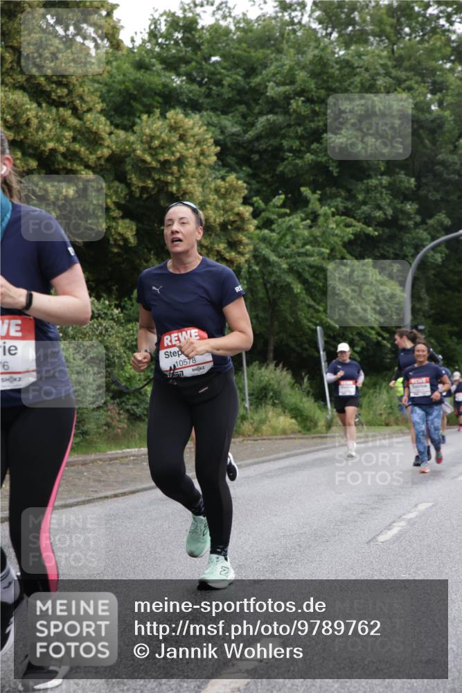 14.06.2026 - REWE Women's Run Jannik Wohlers http://msf.ph/oto/9789762 14.06.2026 10:03:02 Laufen 6, 10578 meine-sportfotos.de