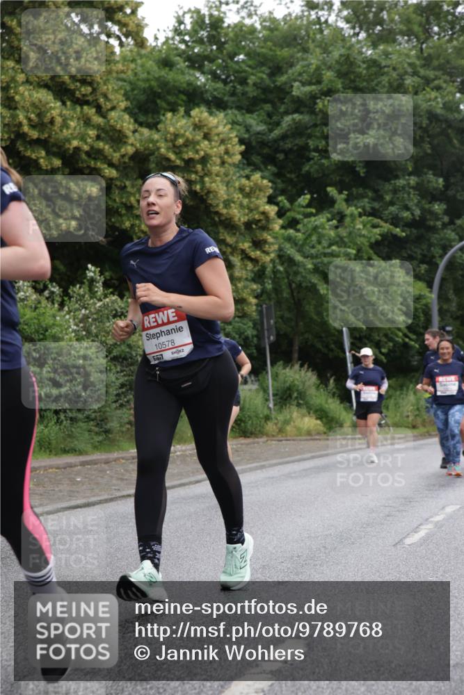 14.06.2026 - REWE Women's Run Jannik Wohlers http://msf.ph/oto/9789768 14.06.2026 10:03:02 Laufen 10578 meine-sportfotos.de