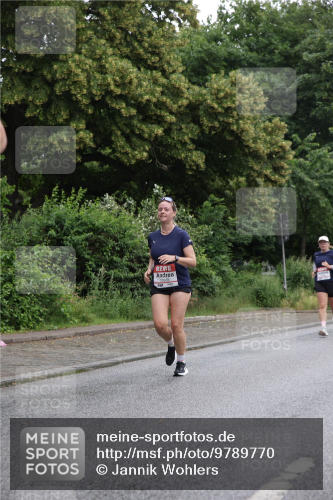 14.06.2026 - REWE Women's Run Jannik Wohlers http://msf.ph/oto/9789770 14.06.2026 10:03:03 Laufen 10963 meine-sportfotos.de