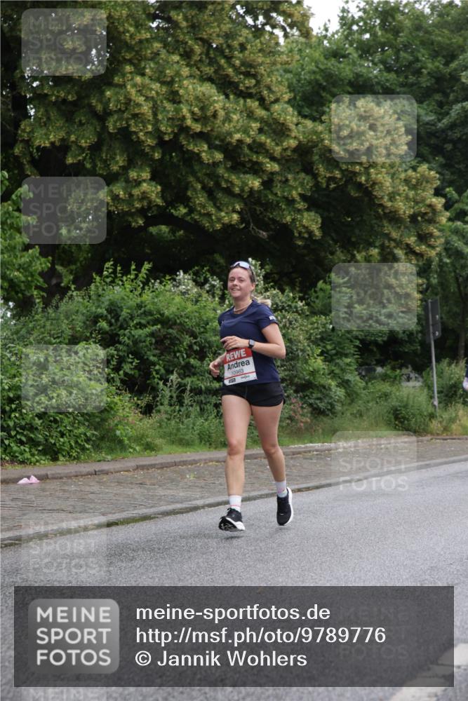 14.06.2026 - REWE Women's Run Jannik Wohlers http://msf.ph/oto/9789776 14.06.2026 10:03:03 Laufen 10963, 57 meine-sportfotos.de