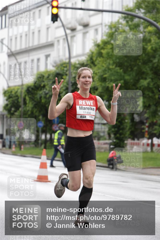 14.06.2026 - REWE Women's Run Jannik Wohlers http://msf.ph/oto/9789782 14.06.2026 09:43:28 Laufen 5, 11492 meine-sportfotos.de
