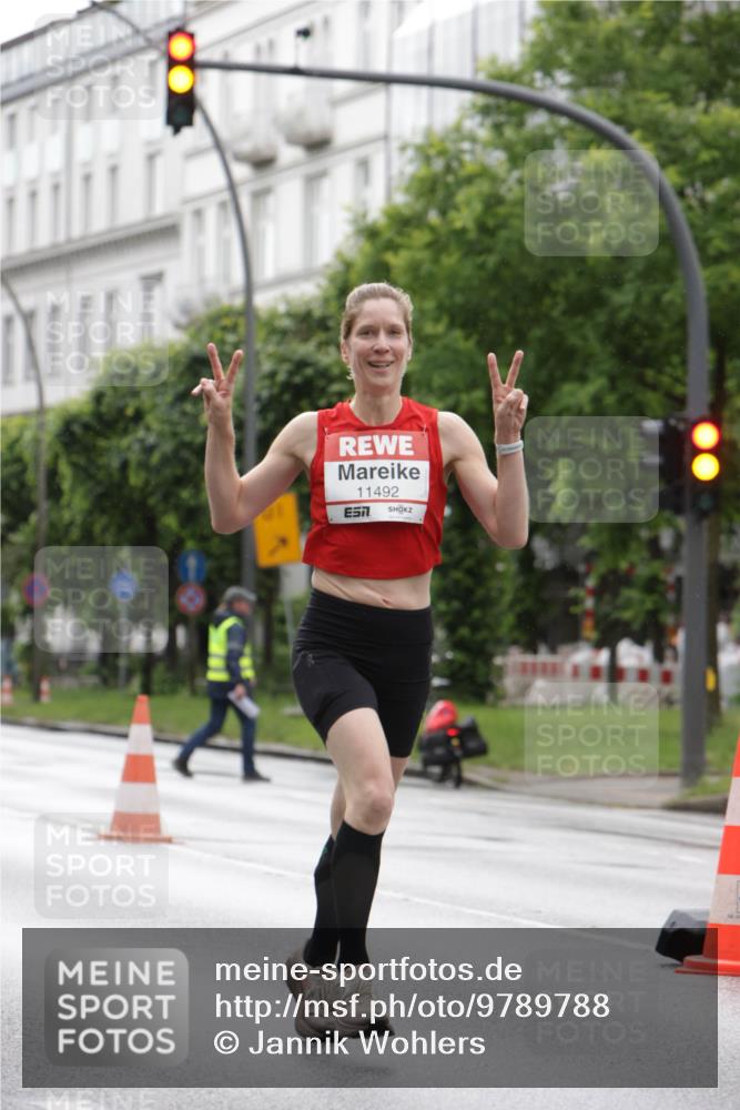 14.06.2026 - REWE Women's Run Jannik Wohlers http://msf.ph/oto/9789788 14.06.2026 09:43:28 Laufen 11492, 7 meine-sportfotos.de