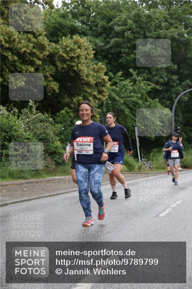 14.06.2026 - REWE Women's Run Jannik Wohlers http://msf.ph/oto/9789799 14.06.2026 10:03:05 Laufen 10574, 7, 200 meine-sportfotos.de
