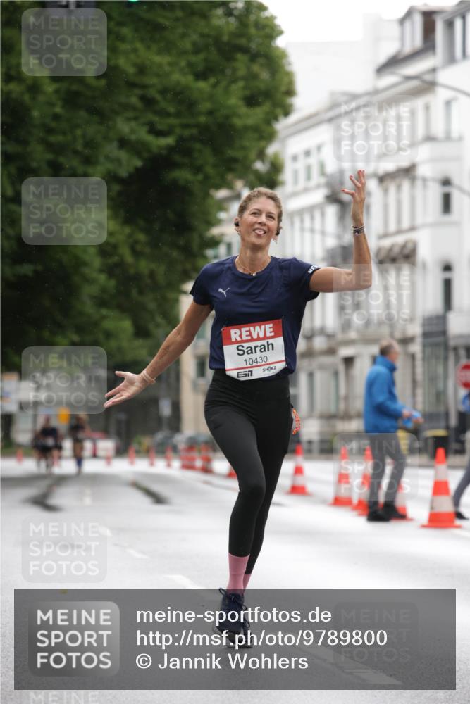 14.06.2026 - REWE Women's Run Jannik Wohlers http://msf.ph/oto/9789800 14.06.2026 09:43:30 Laufen 10430 meine-sportfotos.de