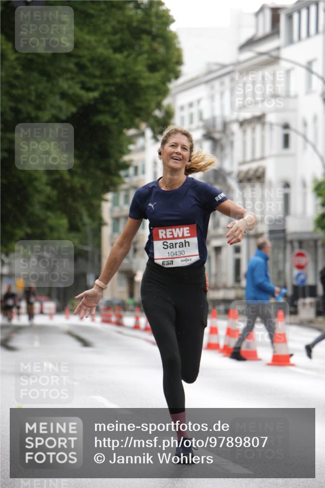 14.06.2026 - REWE Women's Run Jannik Wohlers http://msf.ph/oto/9789807 14.06.2026 09:43:30 Laufen 10430 meine-sportfotos.de