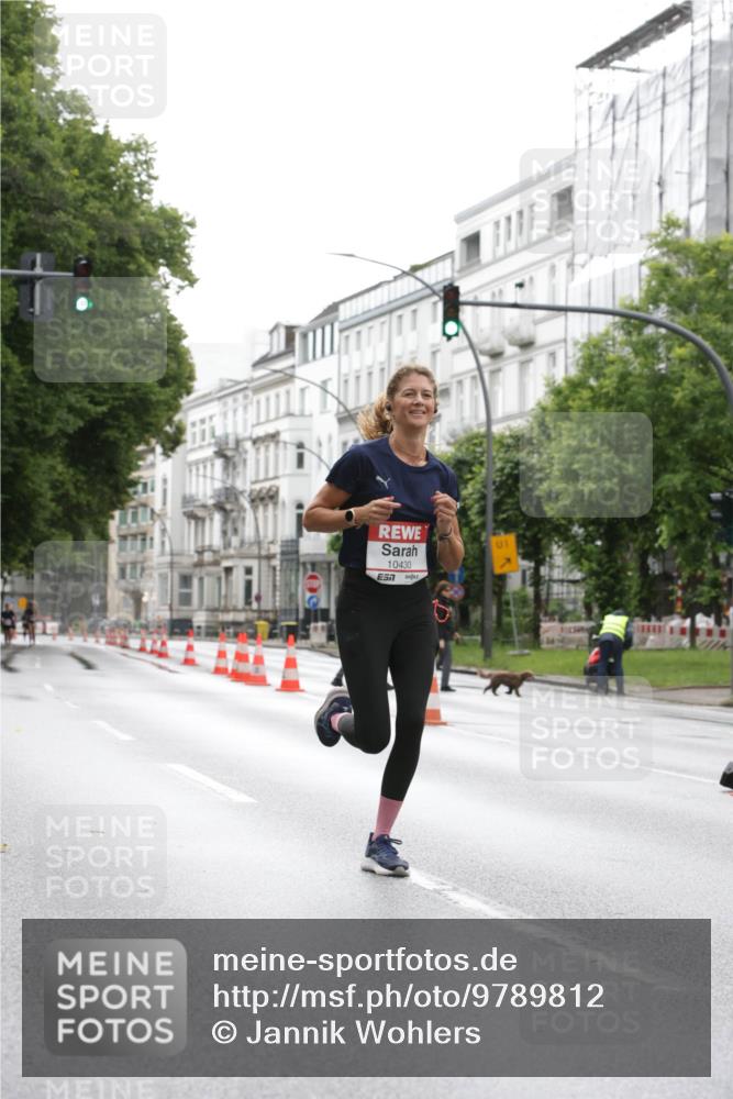 14.06.2026 - REWE Women's Run Jannik Wohlers http://msf.ph/oto/9789812 14.06.2026 09:43:31 Laufen 10430, 7, 01 meine-sportfotos.de