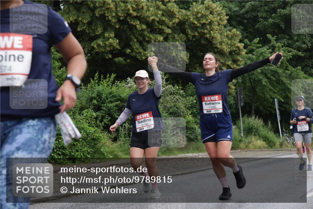 14.06.2026 - REWE Women's Run Jannik Wohlers http://msf.ph/oto/9789815 14.06.2026 10:03:07 Laufen 574, 10766, 57, 11200 meine-sportfotos.de