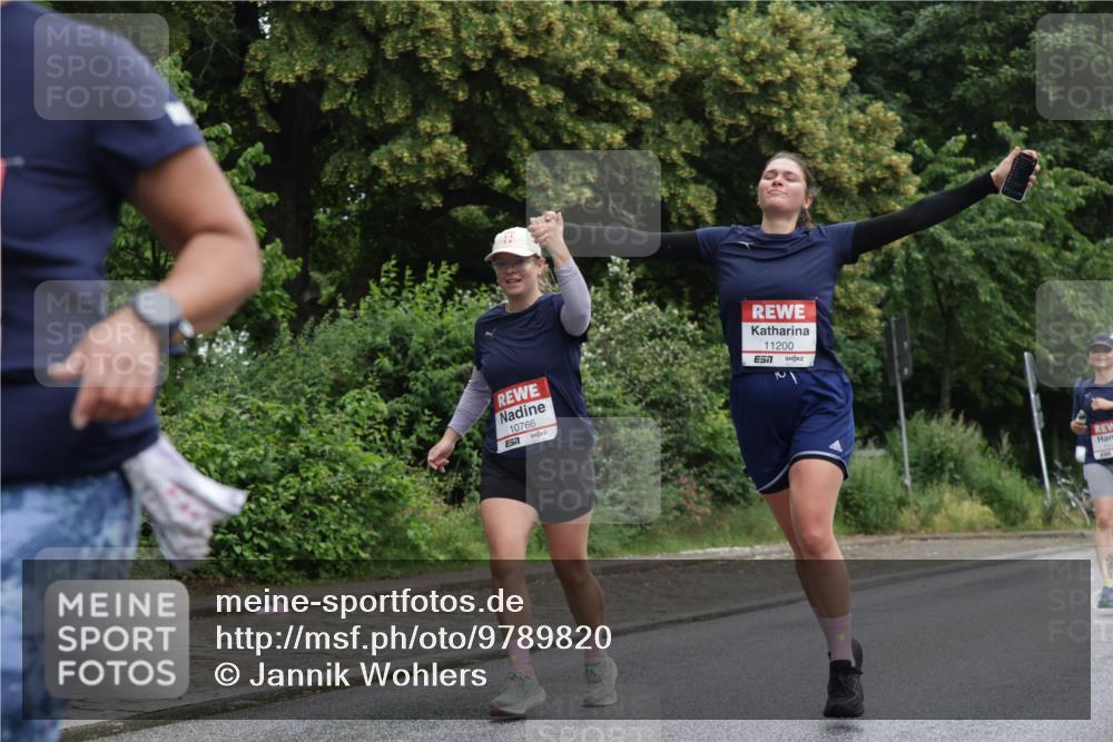14.06.2026 - REWE Women's Run Jannik Wohlers http://msf.ph/oto/9789820 14.06.2026 10:03:07 Laufen 10766, 57, 11200, 7 meine-sportfotos.de